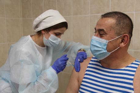 Офицеры Объединенного штаба ОДКБ прошли первый этап вакцинирования от COVID-19