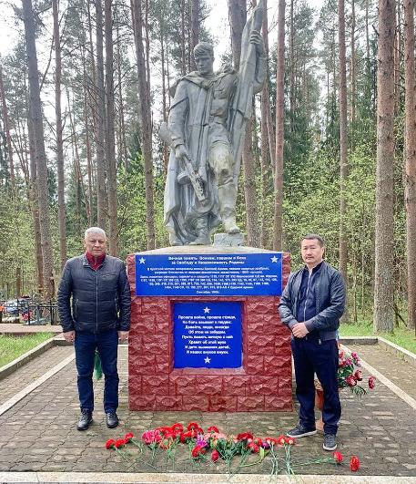 Представители Объединенного штаба ОДКБ почтили память воинов, павших смертью храбрых в годы Великой Отечественной войны